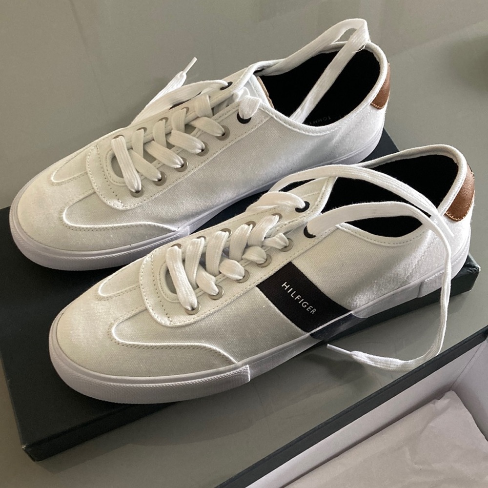 Tommy Hilfiger mens shoe